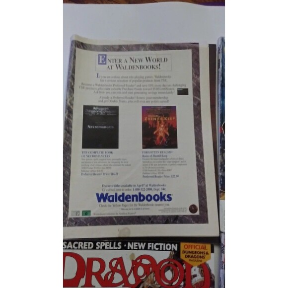 FLAWED DAMAGED Dragon Magazines Lot -Craft Lot D&D Magazines - Picture 7 of 9